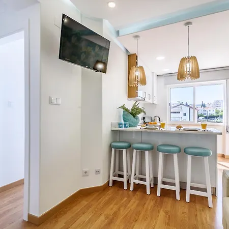 Whome Beachside Getaway Near Train Station * Paço de Arcos