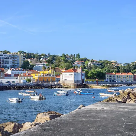 Whome Beachside Getaway Near Train Station Apartment Paco de Arcos